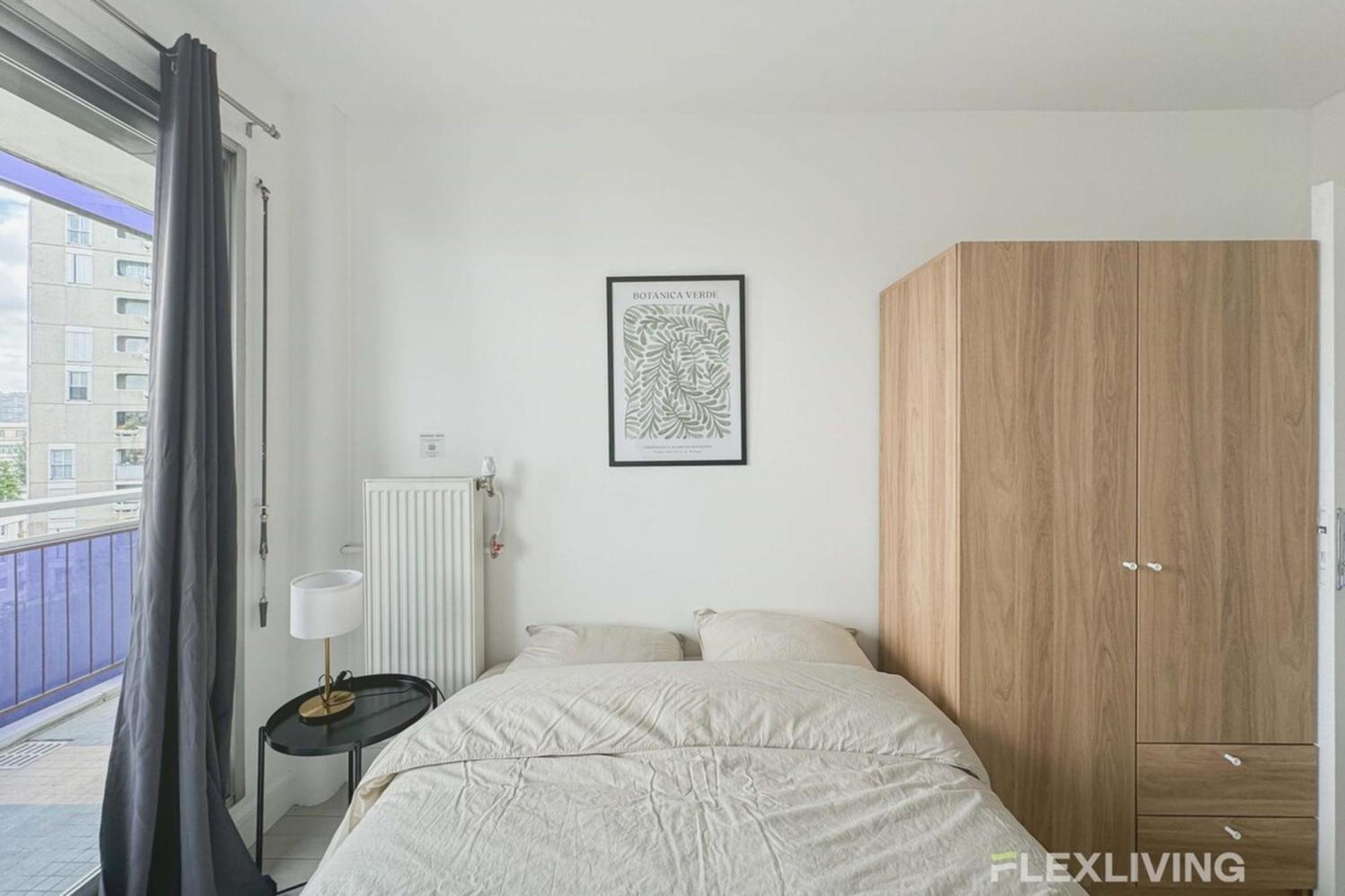 Flexliving - - Mouchez * Parijs